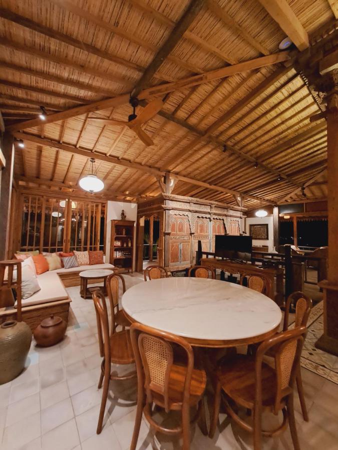 Ayu Dira Heritage House อูบุด ภายนอก รูปภาพ