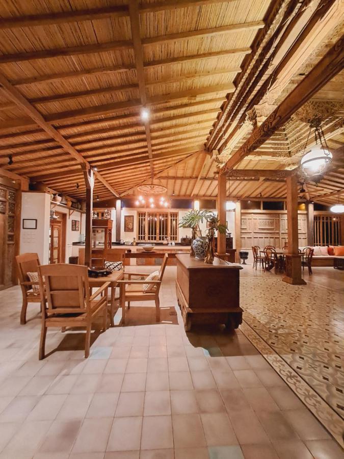 Ayu Dira Heritage House อูบุด ภายนอก รูปภาพ